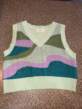 No comment cropped sweater vest